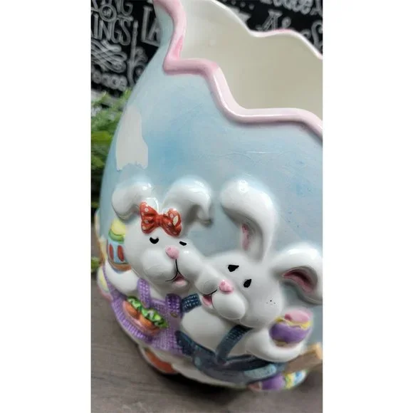 GKA Collectors Easter Bunny Egg Hunt Water Juice Serving Pitcher - Picture 2 of 16
